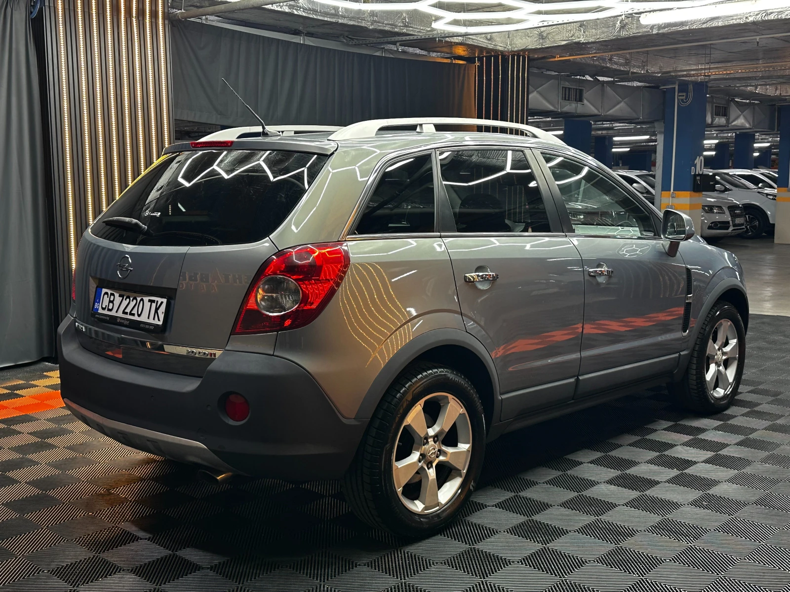Opel Antara Автоматик/2.0d, снимка 4 - Автомобили и джипове - 55553214