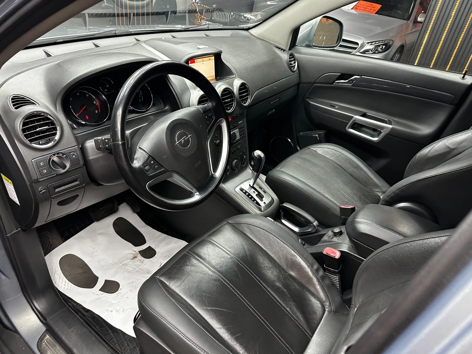 Opel Antara Автоматик/2.0d, снимка 8 - Автомобили и джипове - 55553214