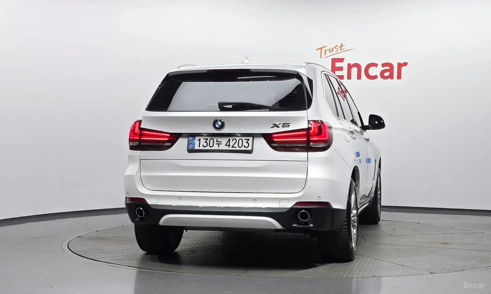 BMW X5 xDrive 30d\М-ПАКЕТ\ХЕД АП\ТОП ЦЕНА, снимка 4 - Автомобили и джипове - 55572094