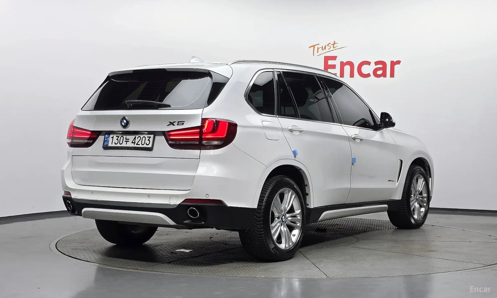 BMW X5 xDrive 30d\М-ПАКЕТ\ХЕД АП\ТОП ЦЕНА, снимка 2 - Автомобили и джипове - 55572094