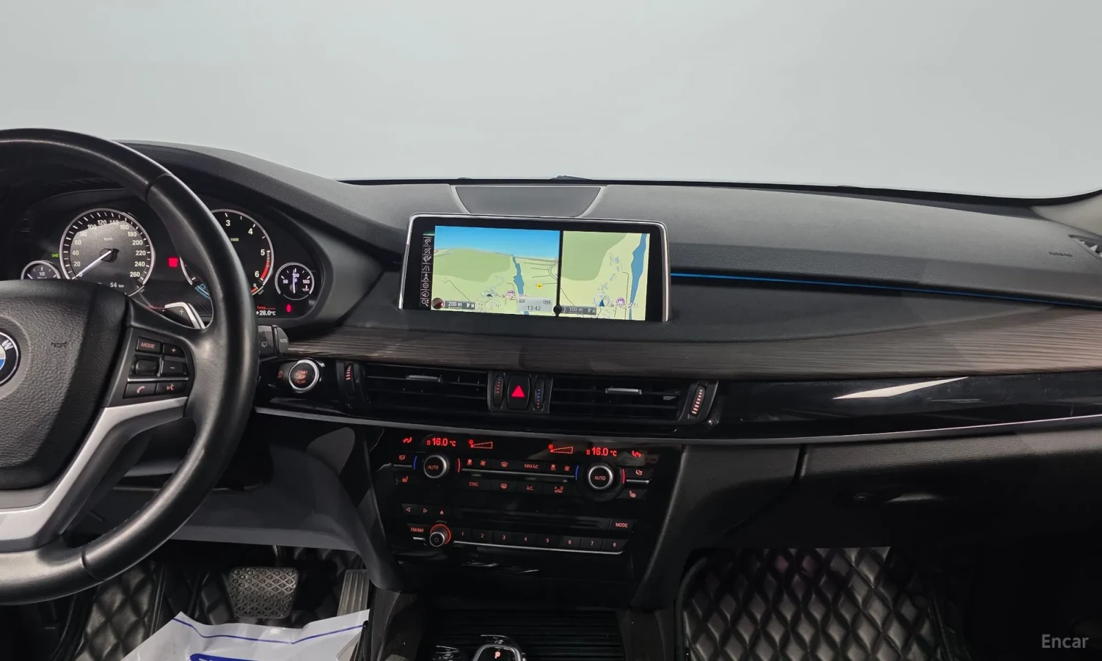 BMW X5 xDrive 30d\М-ПАКЕТ\ХЕД АП\ТОП ЦЕНА, снимка 16 - Автомобили и джипове - 55572094