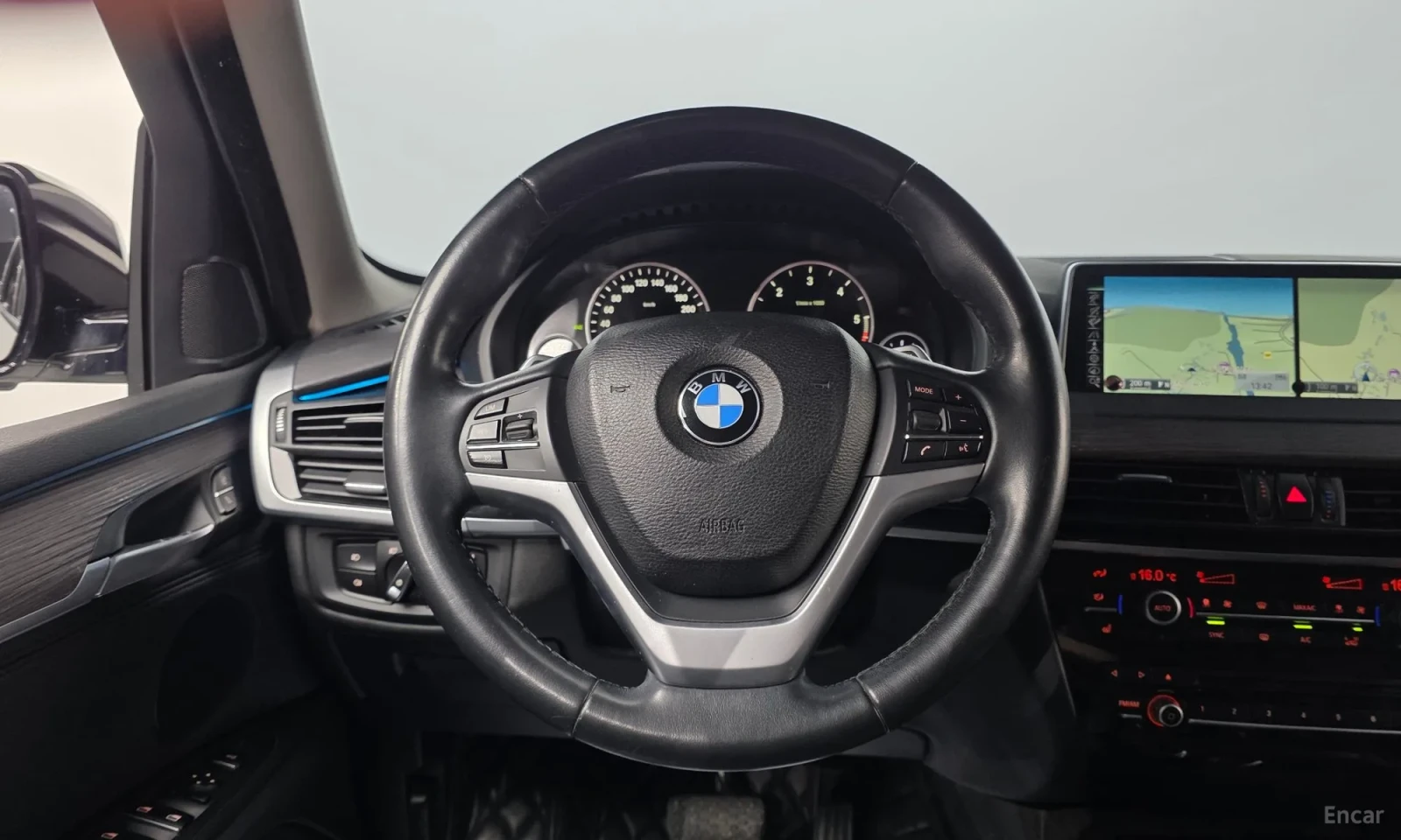 BMW X5 xDrive 30d\М-ПАКЕТ\ХЕД АП\ТОП ЦЕНА, снимка 15 - Автомобили и джипове - 55572094