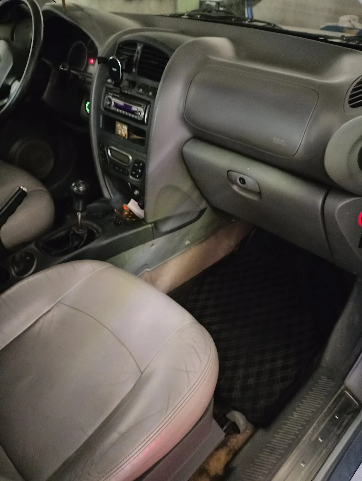 Hyundai Santa fe, снимка 4 - Автомобили и джипове - 55637174