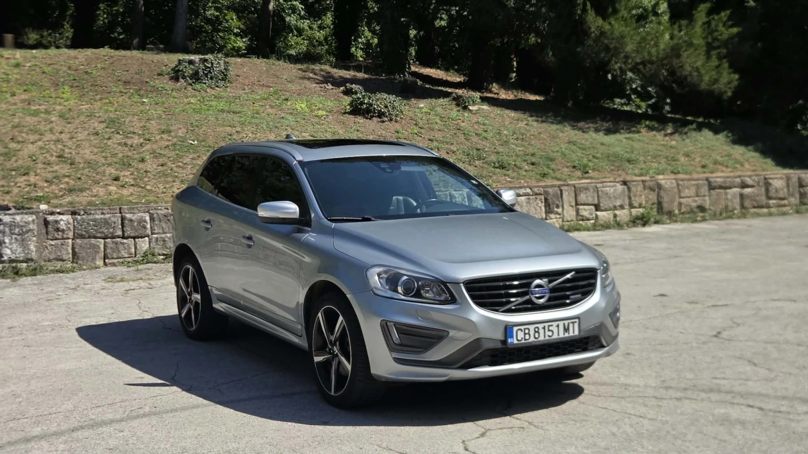 Volvo XC60 R design 