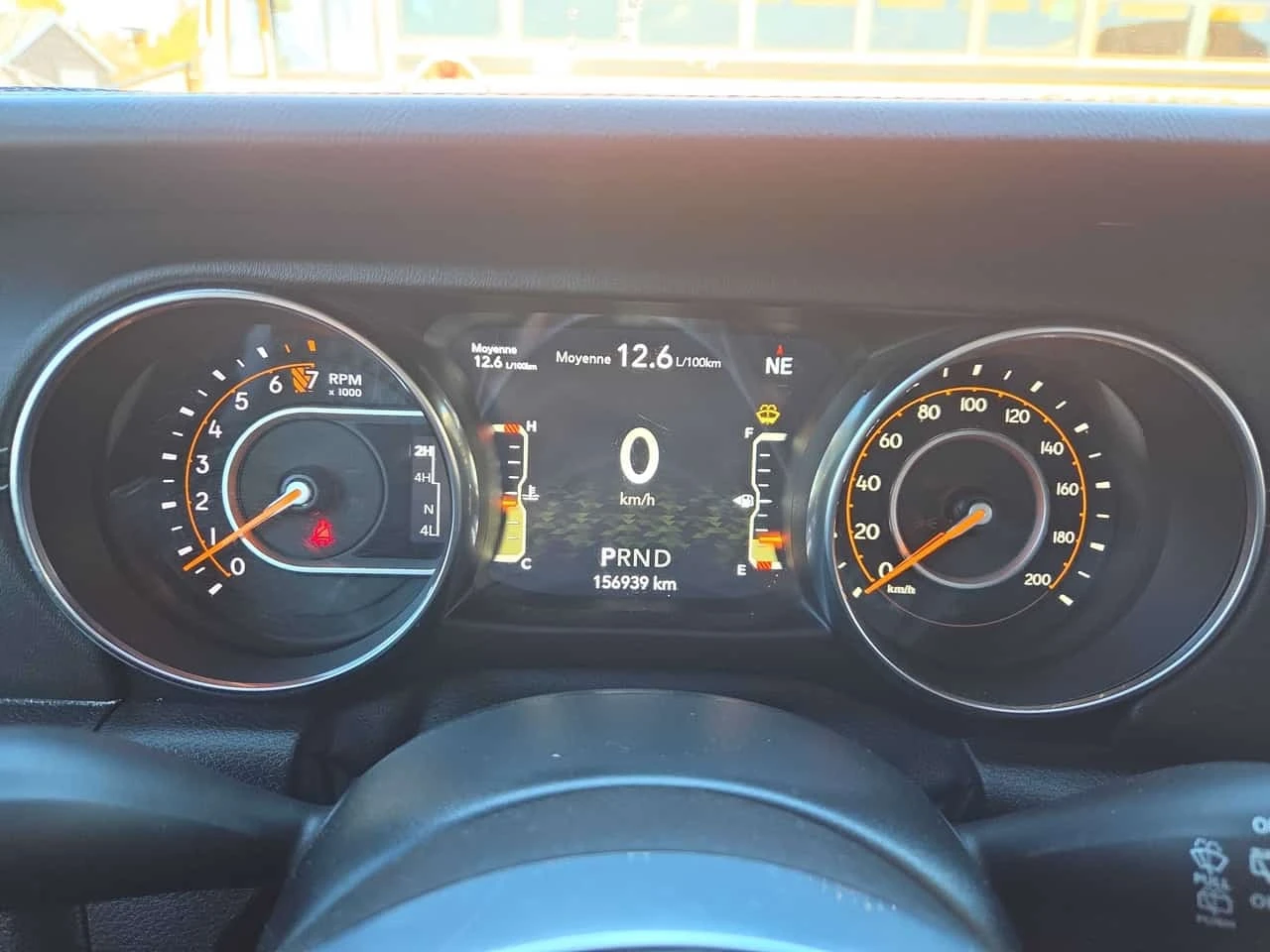 Jeep Wrangler * Sahara * CARFAX * ����� �� ����������� | Mobile.bg � ����������� 8