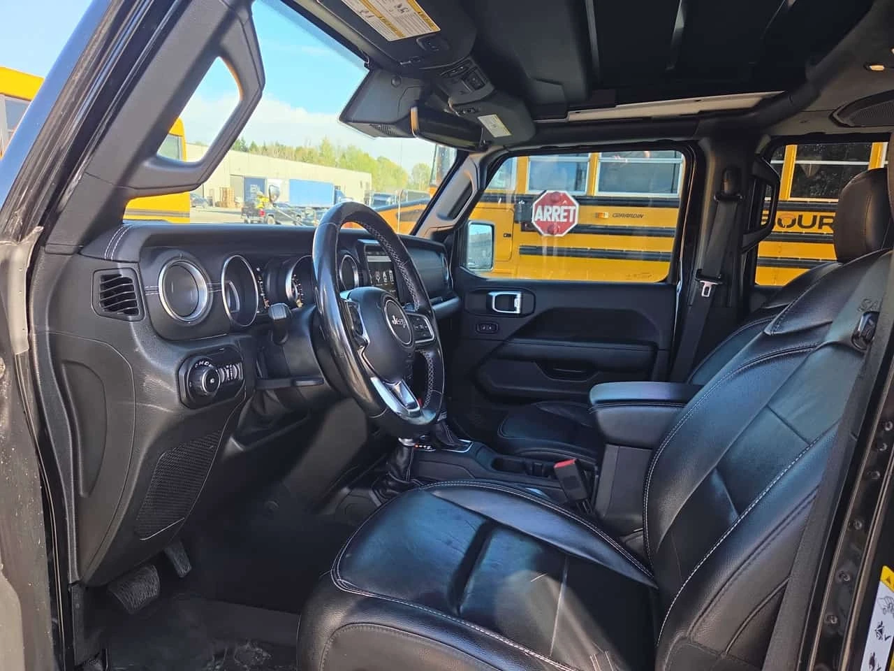Jeep Wrangler * Sahara * CARFAX * ����� �� ����������� | Mobile.bg � ����������� 5