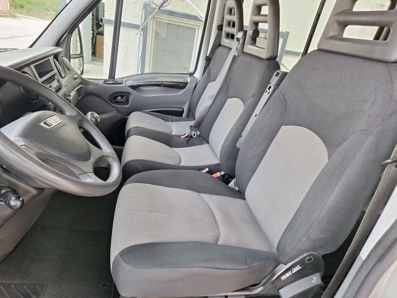 Iveco 35c15 3000 кб.5+ 1 места от Италия с Климатроник, снимка 10 - Бусове и автобуси - 51421720