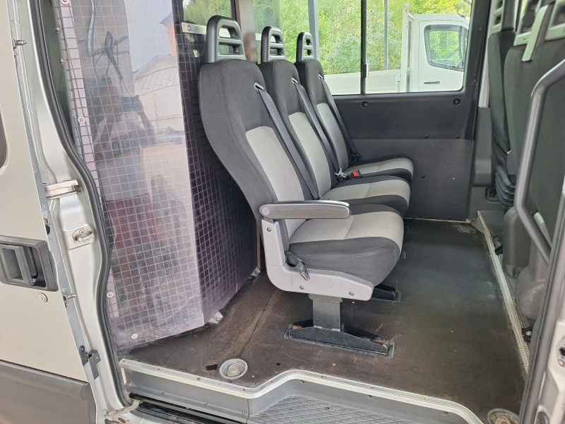 Iveco 35c15 3000 кб.5+ 1 места от Италия с Климатроник, снимка 16 - Бусове и автобуси - 51421720