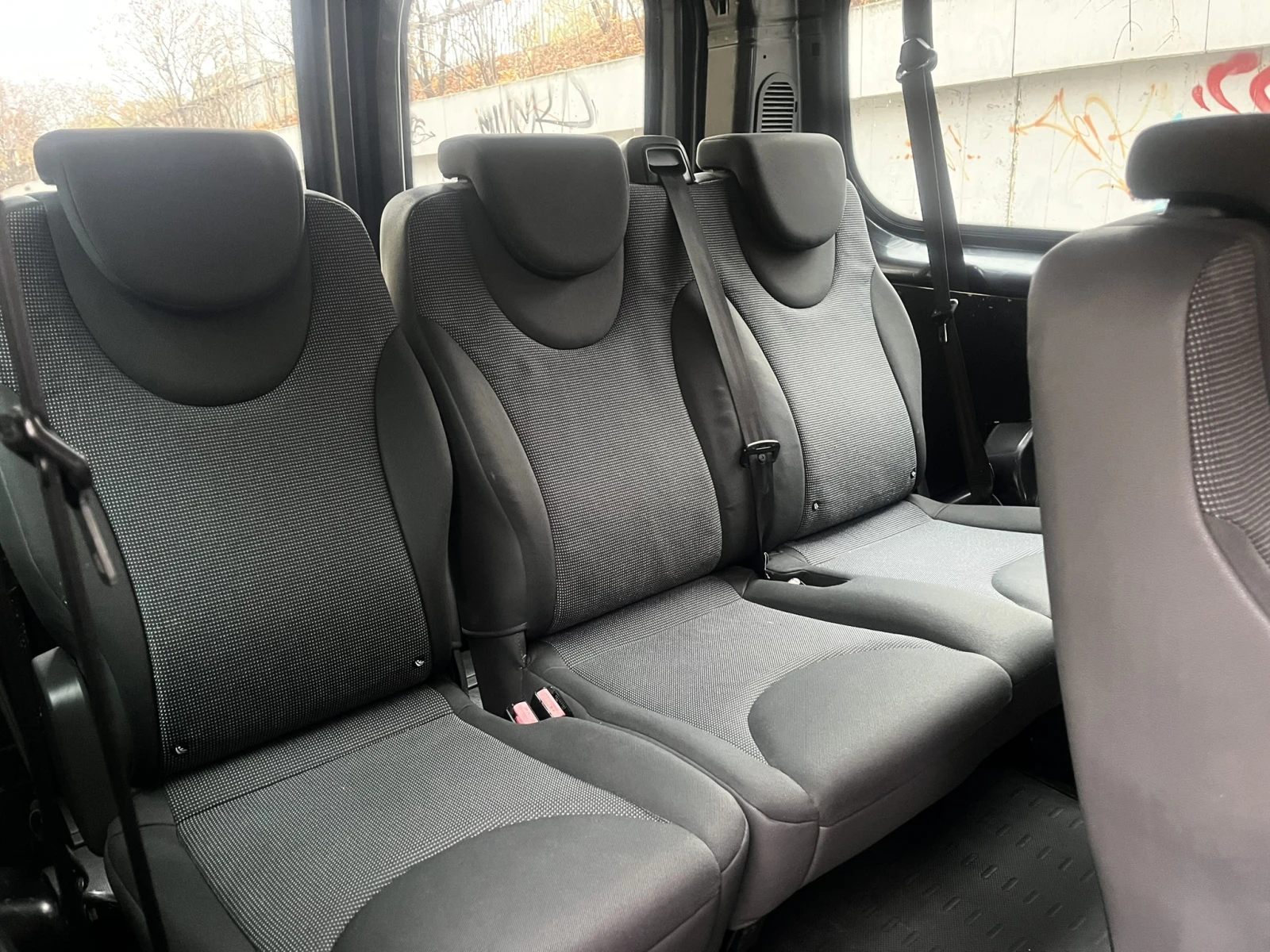 Peugeot Expert 8+ 1 | Mobile.bg   11