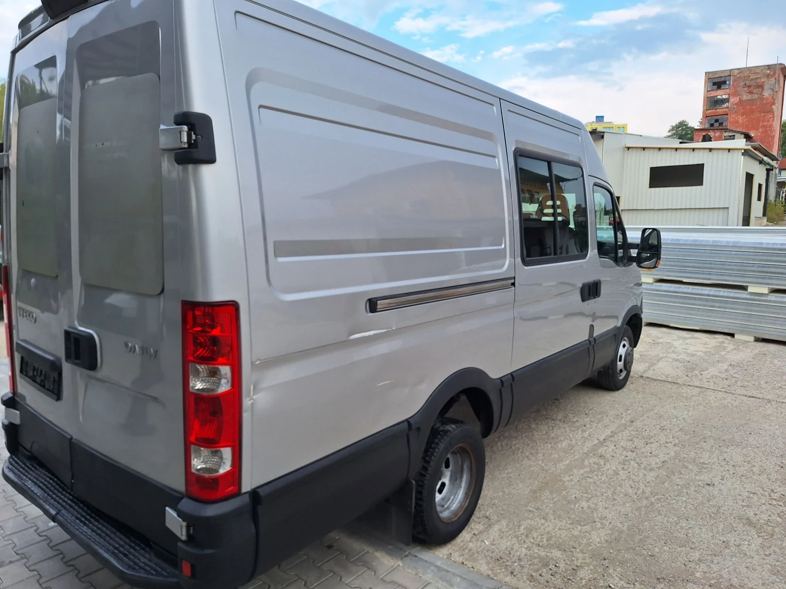 Iveco 35c15 3000 кб 6 места от Италия с Климатроник - изображение 7