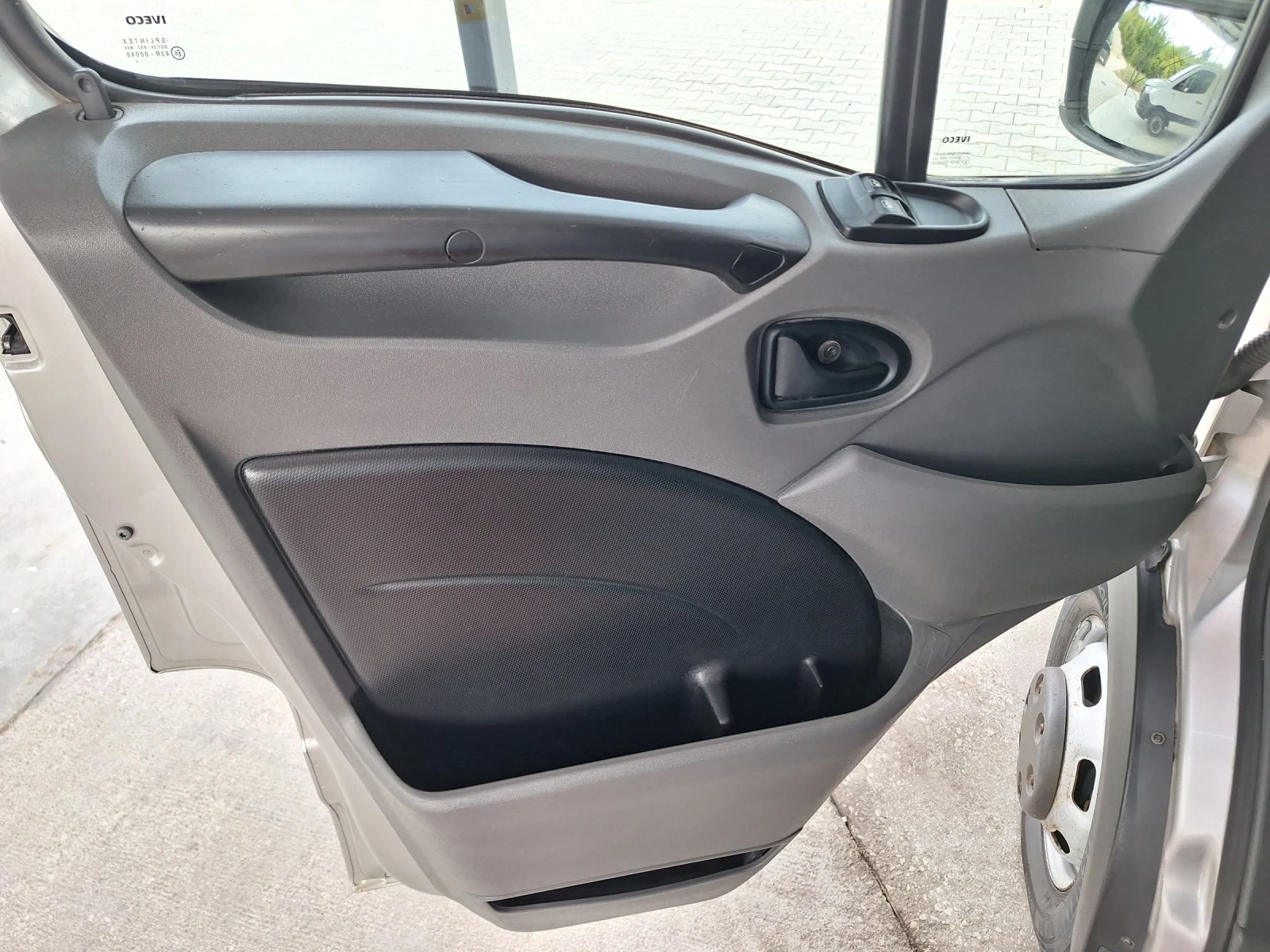 Iveco 35c15 3000 .5+ 1      | Mobile.bg   12