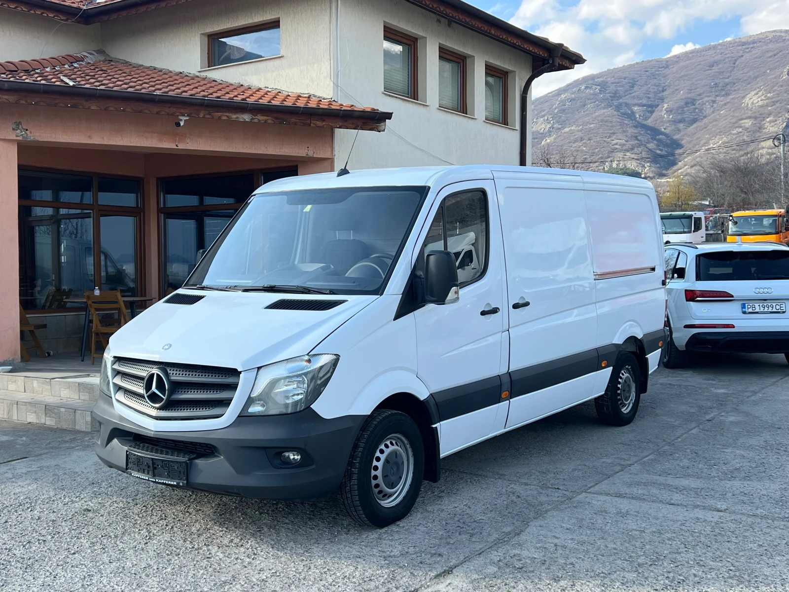 Mercedes-Benz Sprinter 313 CDI Клима , EURO5 , 2 странични врати, снимка 2 - Бусове и автобуси - 53442719