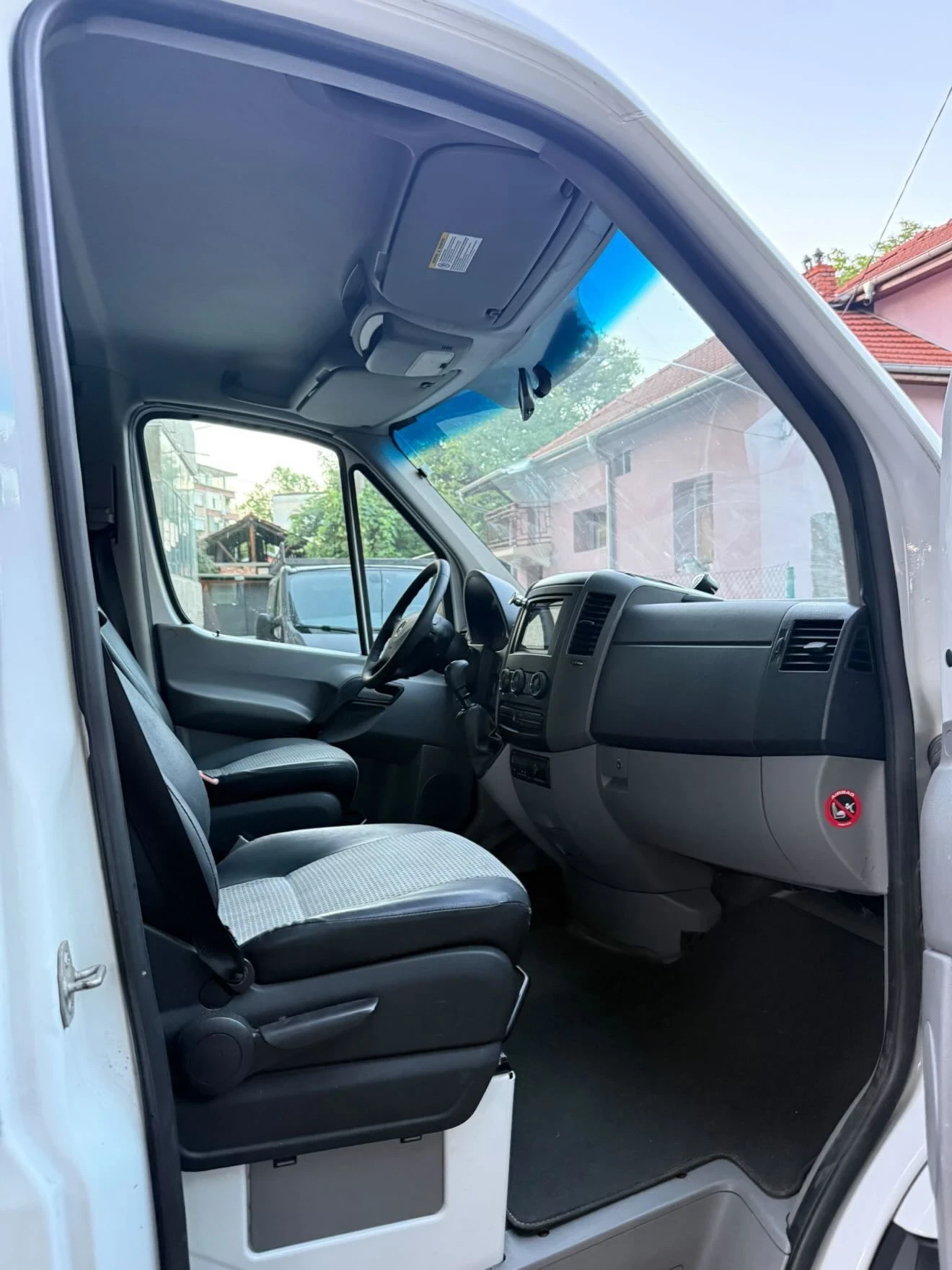 Mercedes-Benz Sprinter 311 cdi Германия, снимка 9 - Бусове и автобуси - 55085364