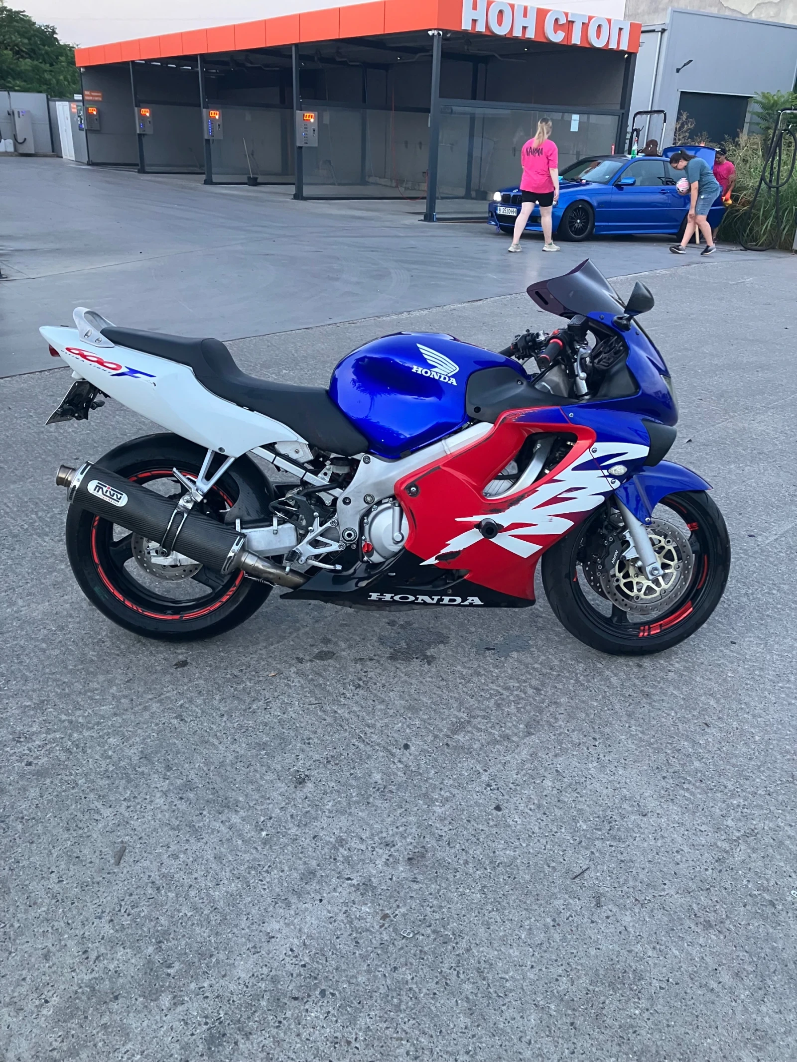 Honda Cbr F4, снимка 2 - Мотоциклети и мототехника - 55366350