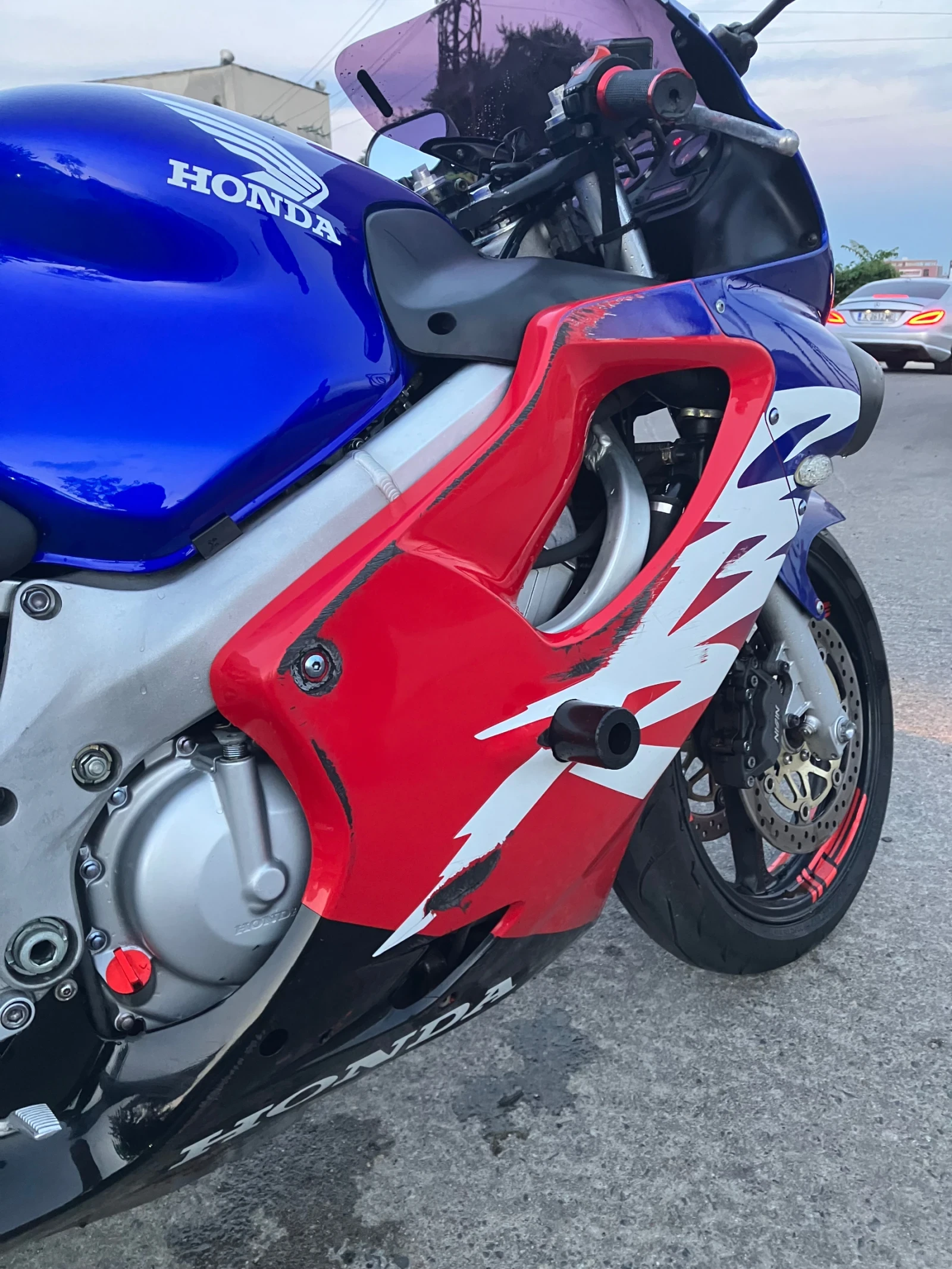 Honda Cbr F4, снимка 11 - Мотоциклети и мототехника - 55366350