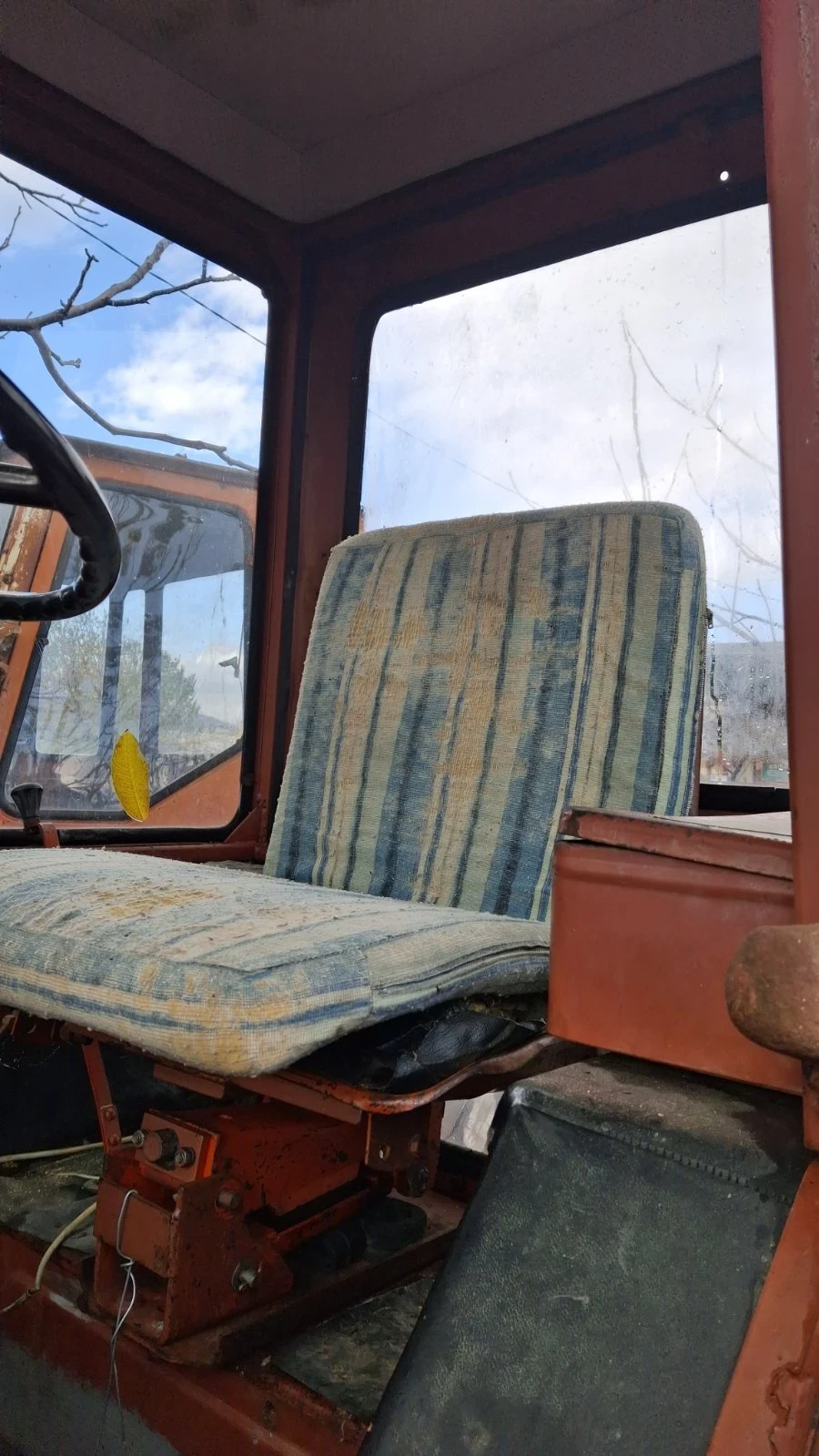 Трактор Владимировец T 25, снимка 8 - Селскостопанска техника - 54067125