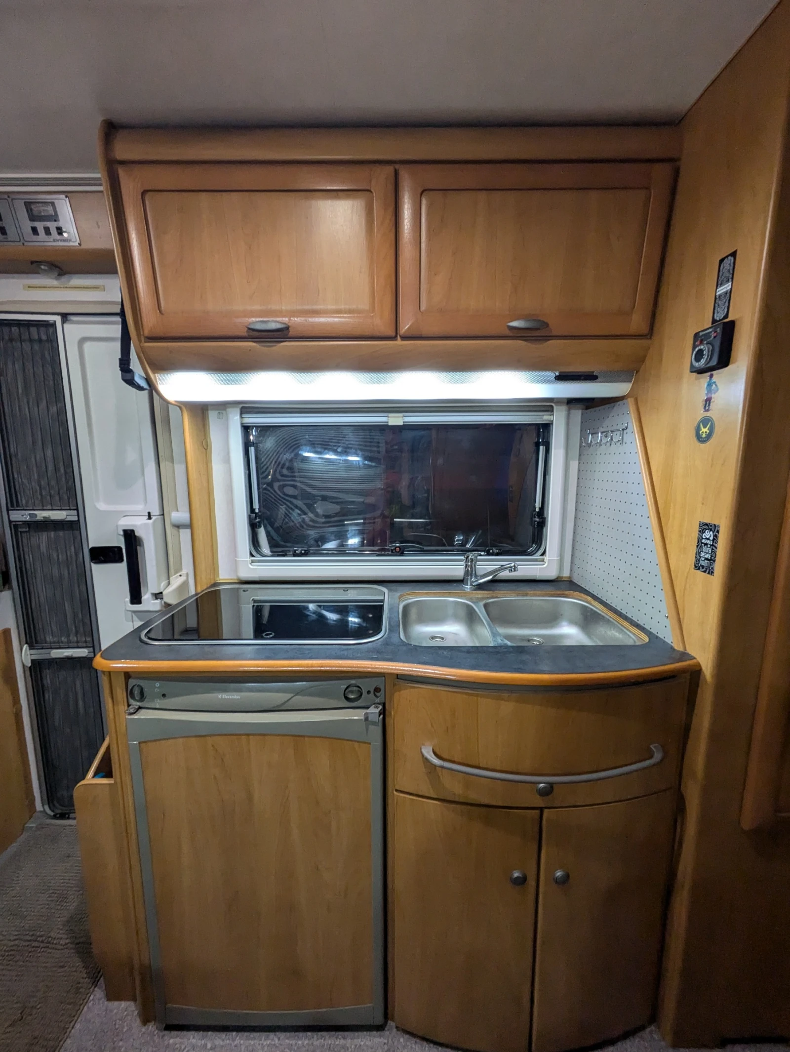 ������ HYMER / ERIBA B524 | Mobile.bg � ����������� 14