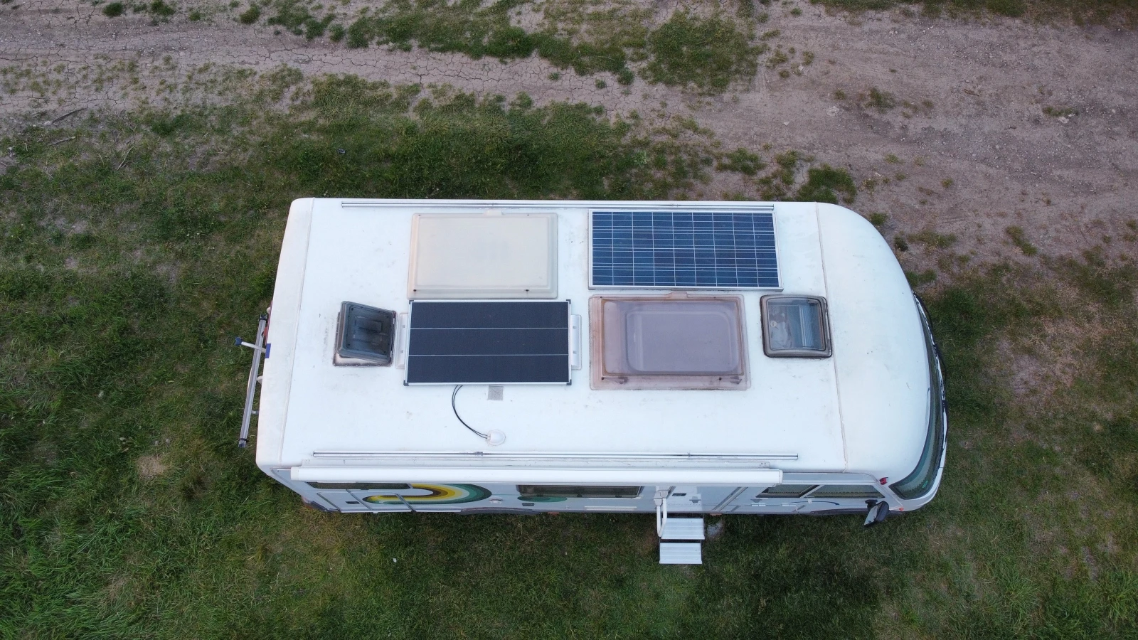 Кемпер HYMER / ERIBA B524, снимка 17 - Каравани и кемпери - 53497106