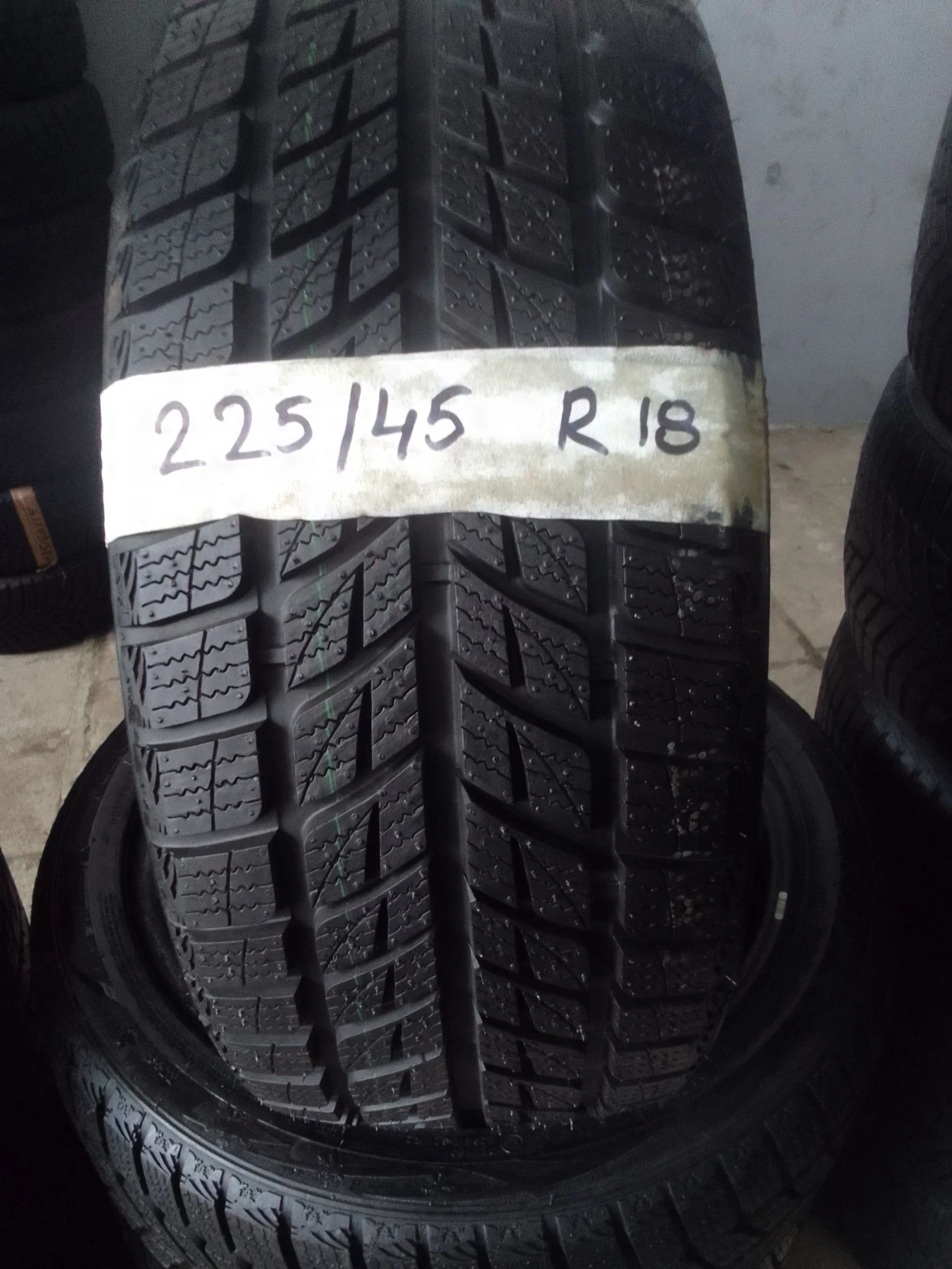 ���� 225/55R17 | Mobile.bg � ����������� 17