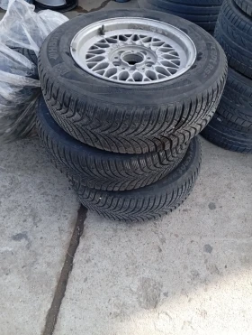 Гуми с джанти Hankook 205/65R15, снимка 3 - Гуми и джанти - 49503281