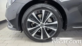 Mercedes-Benz E 300 e* 4MATIC* EXCLUSIVE* BURMESTER* ПОДГРЕВ* ОБДУХВАН, снимка 13