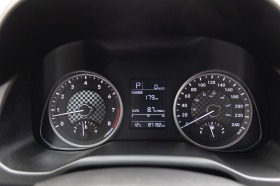 Hyundai Elantra 2.0 SE, снимка 11 - Автомобили и джипове - 45197884