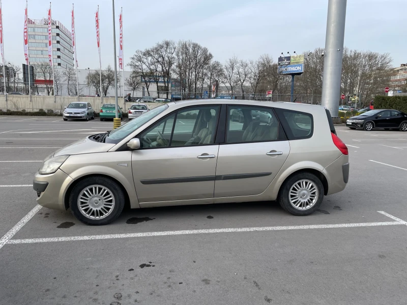 Renault Grand scenic 1900, снимка 1 - Автомобили и джипове - 47587732