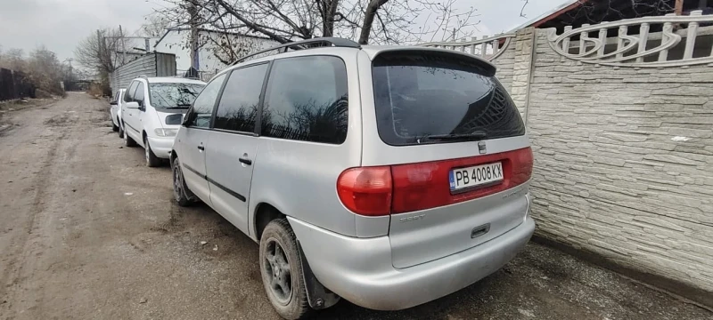 Seat Alhambra 1.9 TD? 110 к.с, снимка 9 - Автомобили и джипове - 48336176