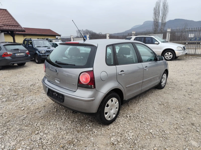 VW Polo 1.4 дизел, снимка 5 - Автомобили и джипове - 49137170