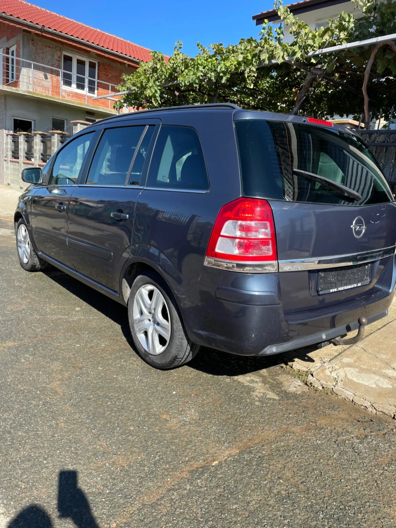 Opel Zafira, снимка 3 - Автомобили и джипове - 49168529