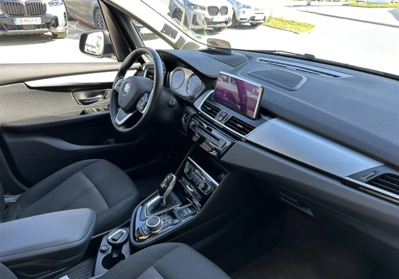 BMW 220 Gran Tourer, снимка 7 - Автомобили и джипове - 49830320