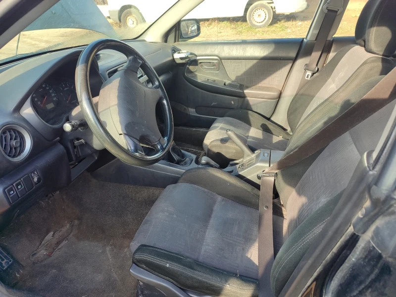 Subaru Impreza 2.0i, снимка 4 - Автомобили и джипове - 51955472