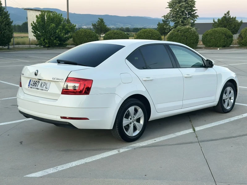 Skoda Octavia 2.0TDI DSG  BARTER LIZING!!! , снимка 5 - Автомобили и джипове - 52599881