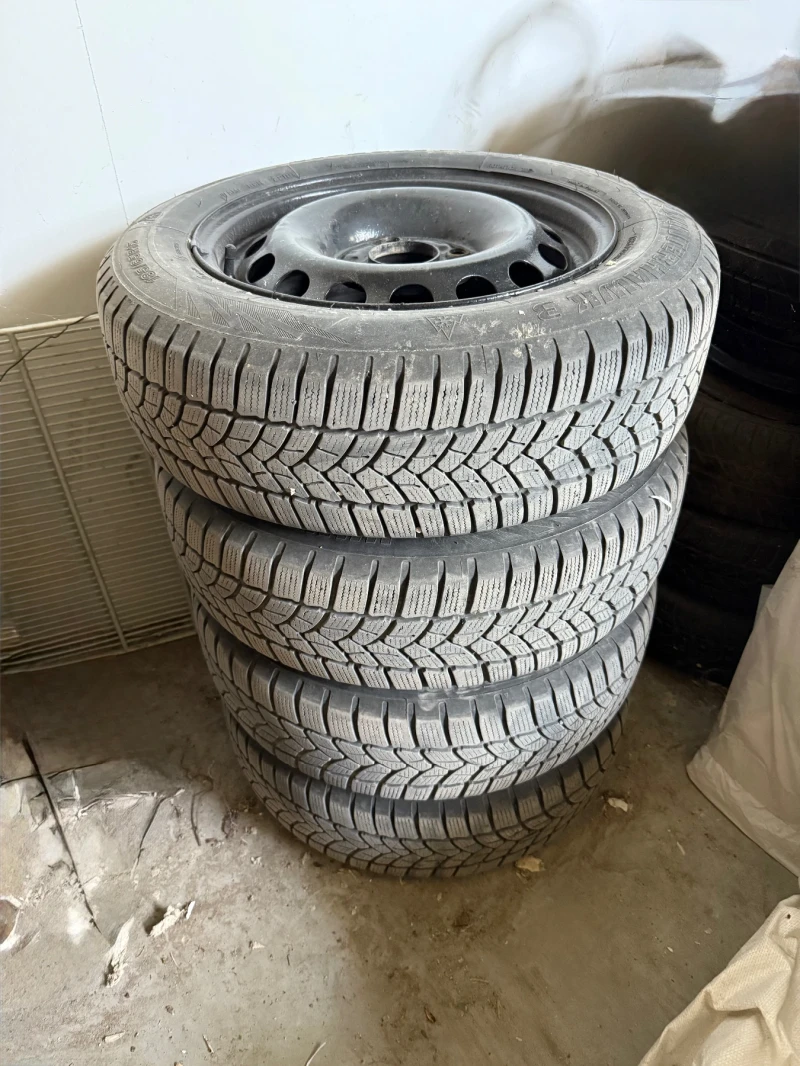 Volvo V40, снимка 6 - Автомобили и джипове - 52286864