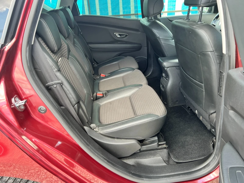 Renault Scenic 1.5DCI AUT/NAVI/EURO-6B, снимка 14 - Автомобили и джипове - 51384792