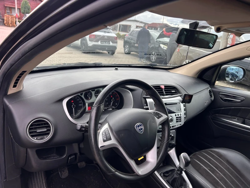 Lancia Delta 1.4T KOJA EURO 4, снимка 11 - Автомобили и джипове - 52365272