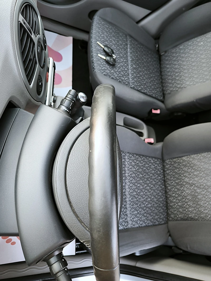 Renault Modus 1.2i 16V EURO4 КЛИМАТРОНИК, снимка 11 - Автомобили и джипове - 52683034