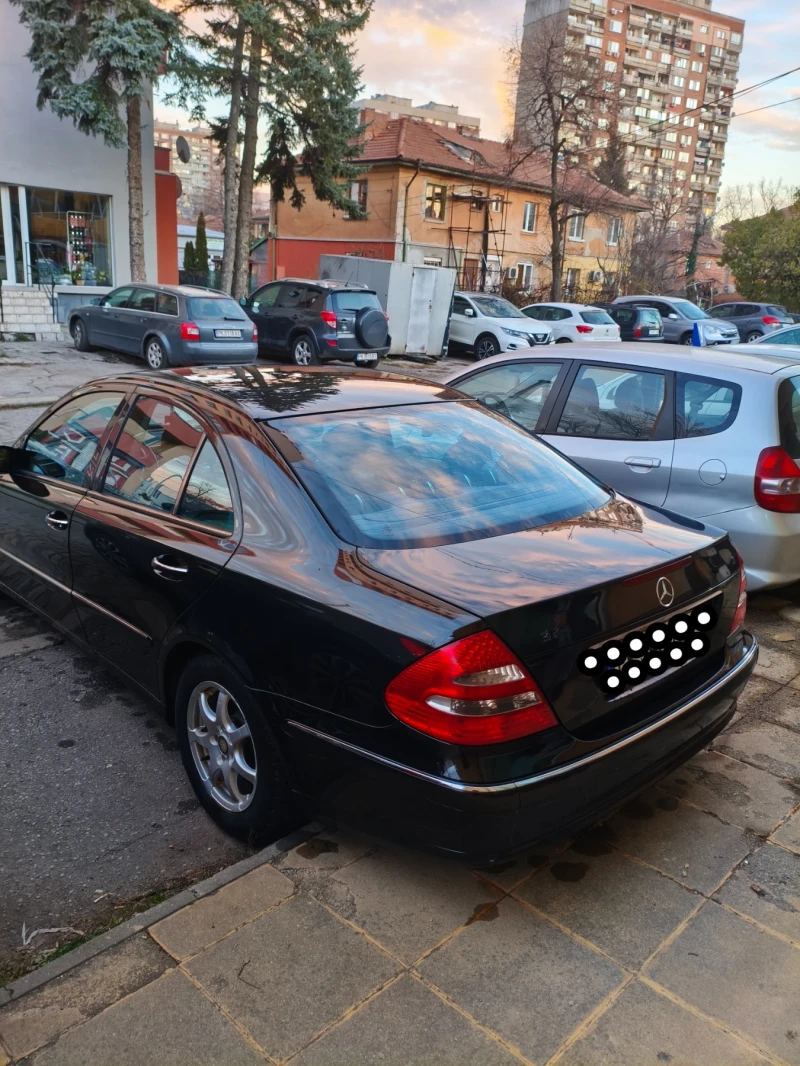 Mercedes-Benz E 320 CDI, снимка 2 - Автомобили и джипове - 52846250