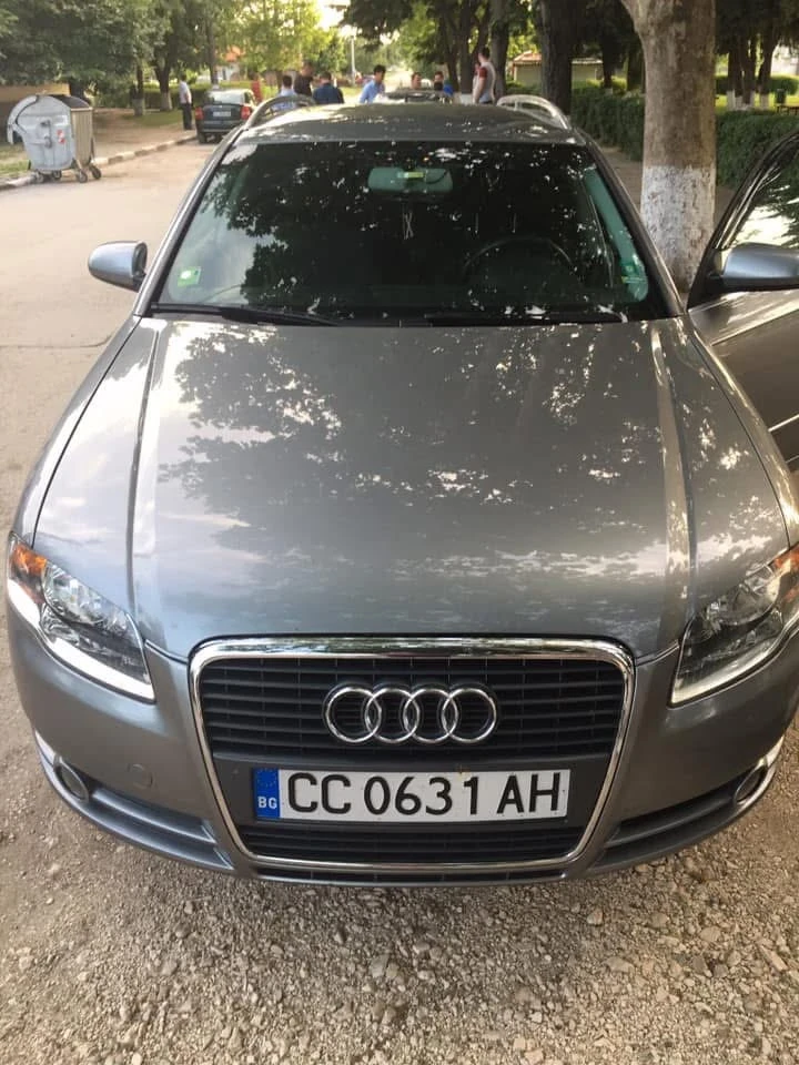 Audi A4, снимка 8 - Автомобили и джипове - 49580767