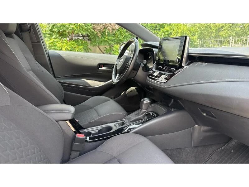 Toyota Corolla 1.8 HSD Luxury - изображение 6