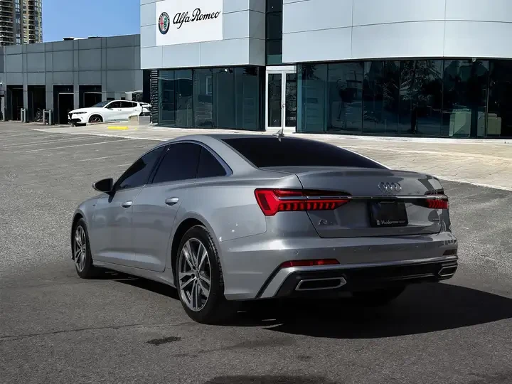 Audi A6 PROGRESSIV/TFSI/KEYLESS/PARKING ASSIST/LANE ASSIST - изображение 5