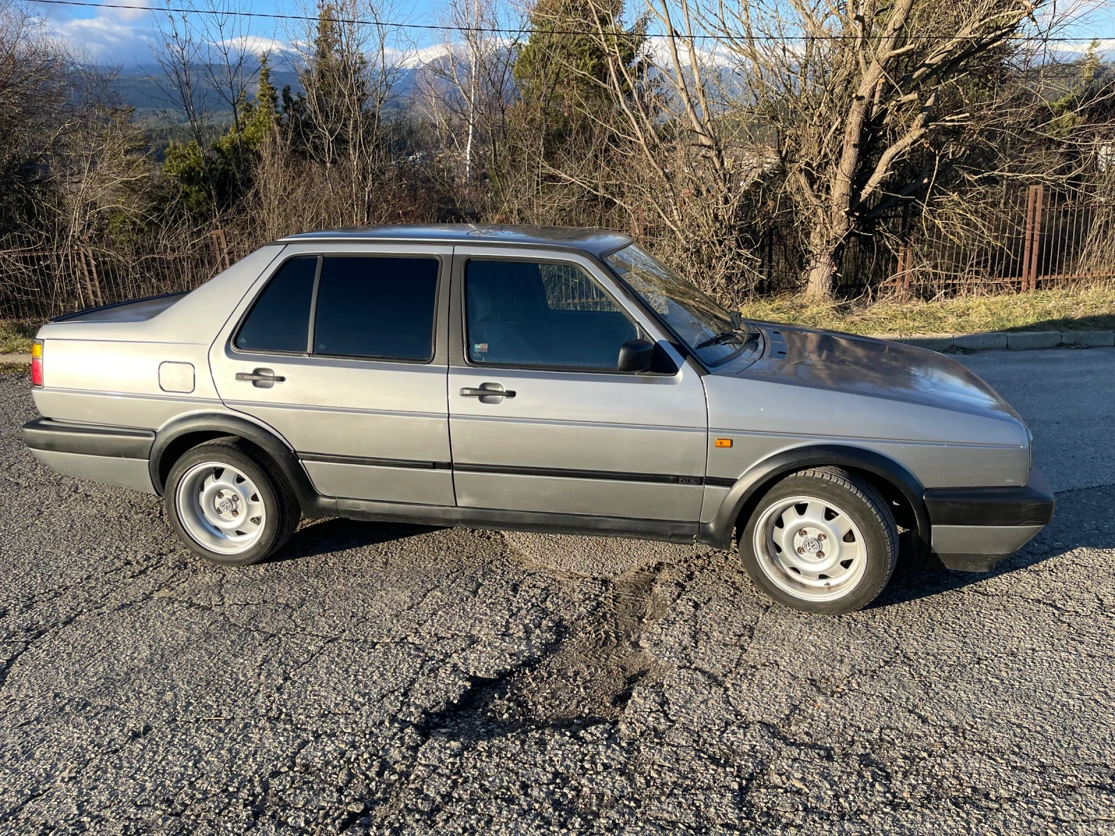 VW Jetta 1.6 GTD | Mobile.bg   11