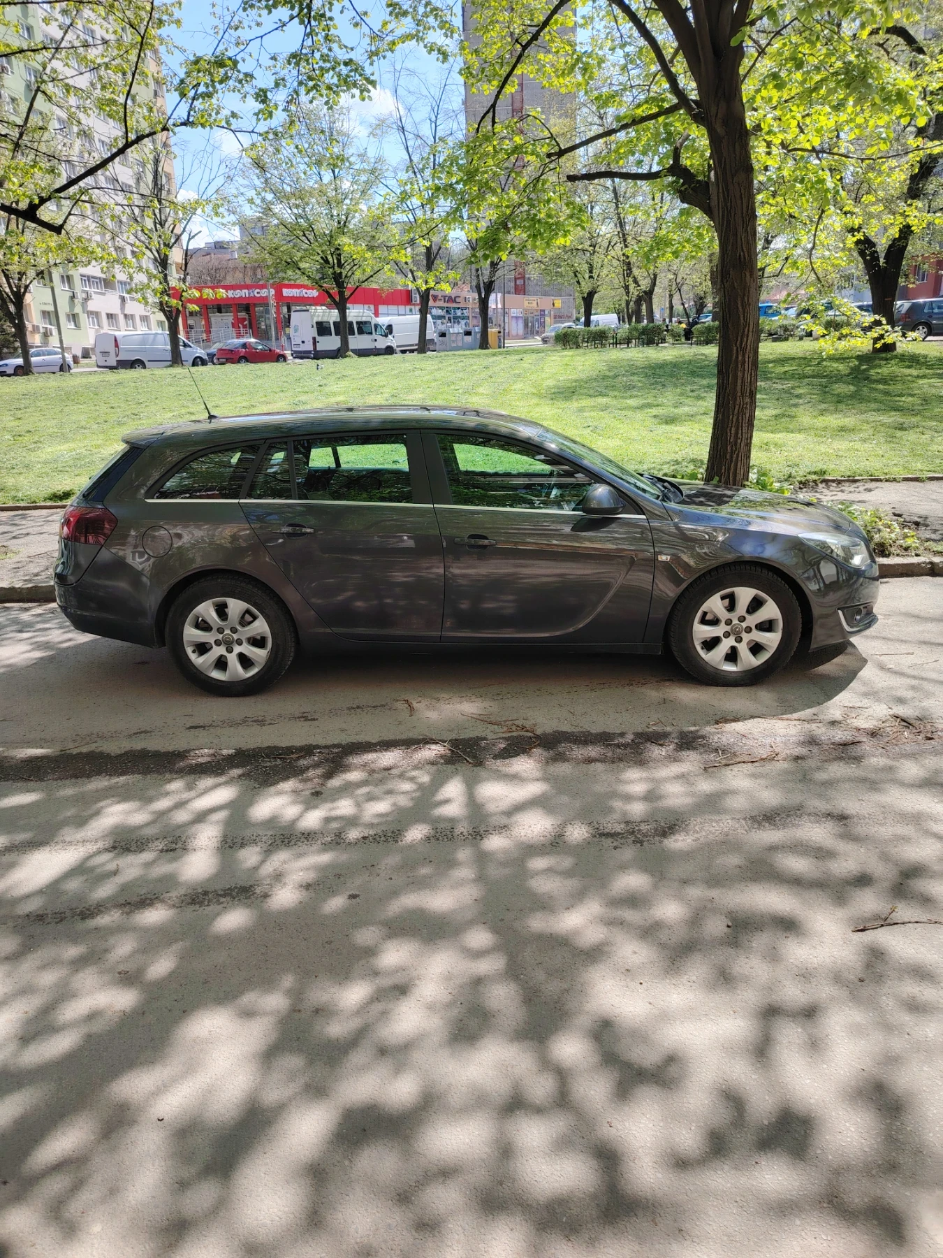 Opel Insignia 2.0 sport tuar - изображение 3