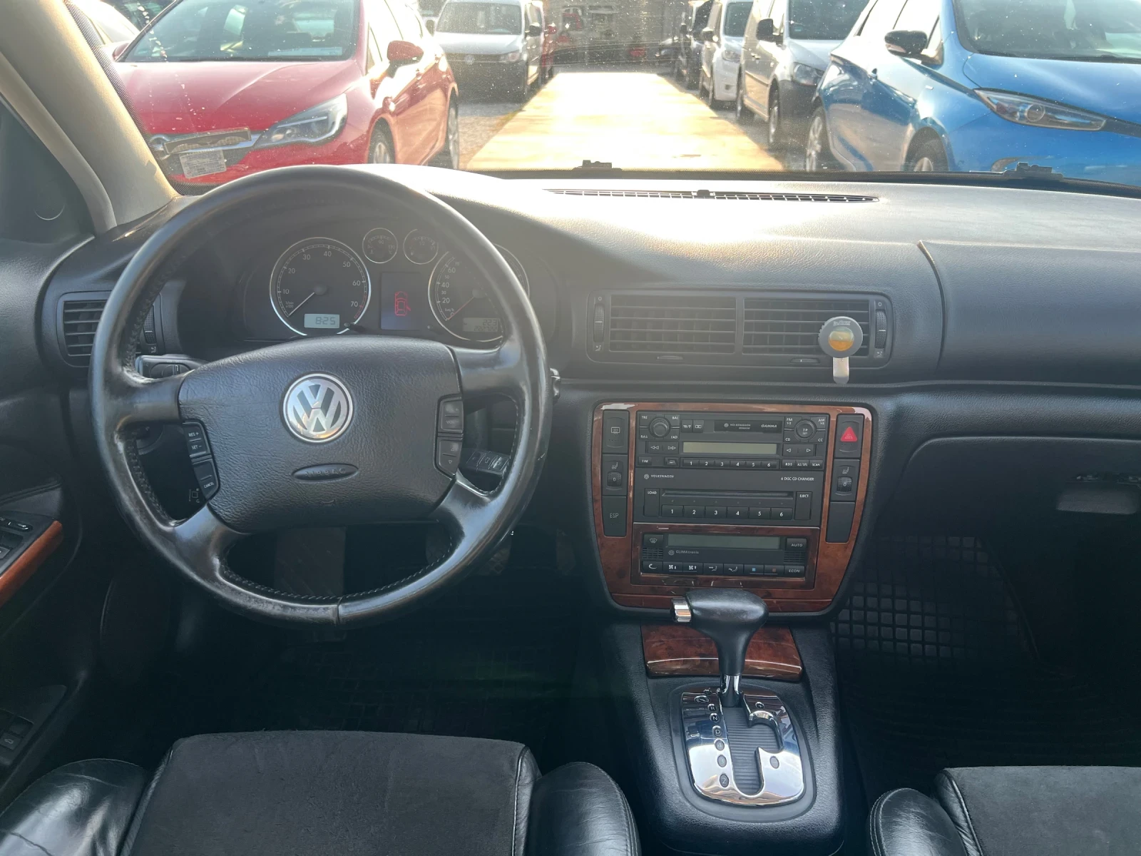 VW Passat 1.8T-Газ-Highline-автоматик - изображение 10