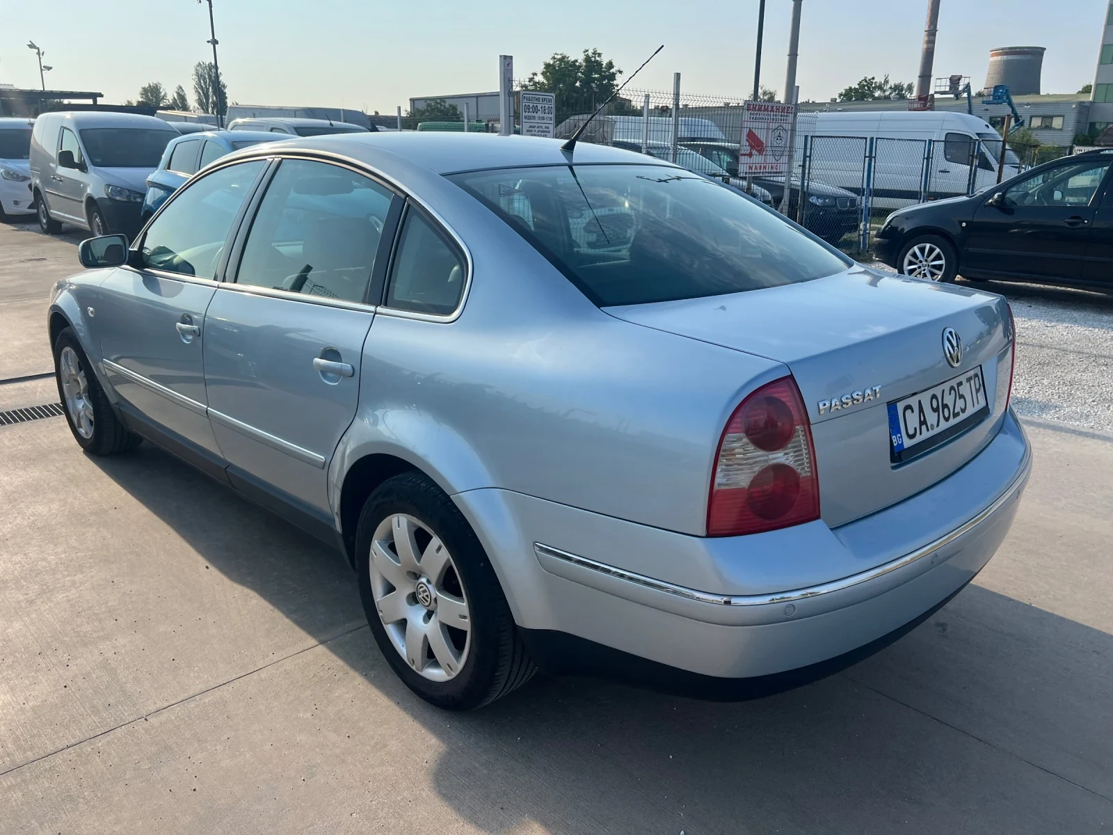 VW Passat 1.8T-Газ-Highline-автоматик - изображение 5