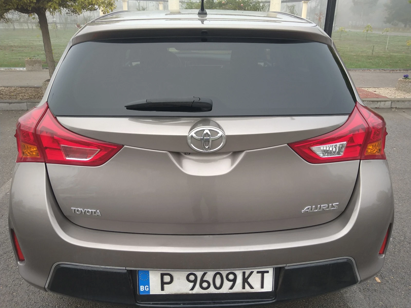 Toyota Auris  - изображение 4