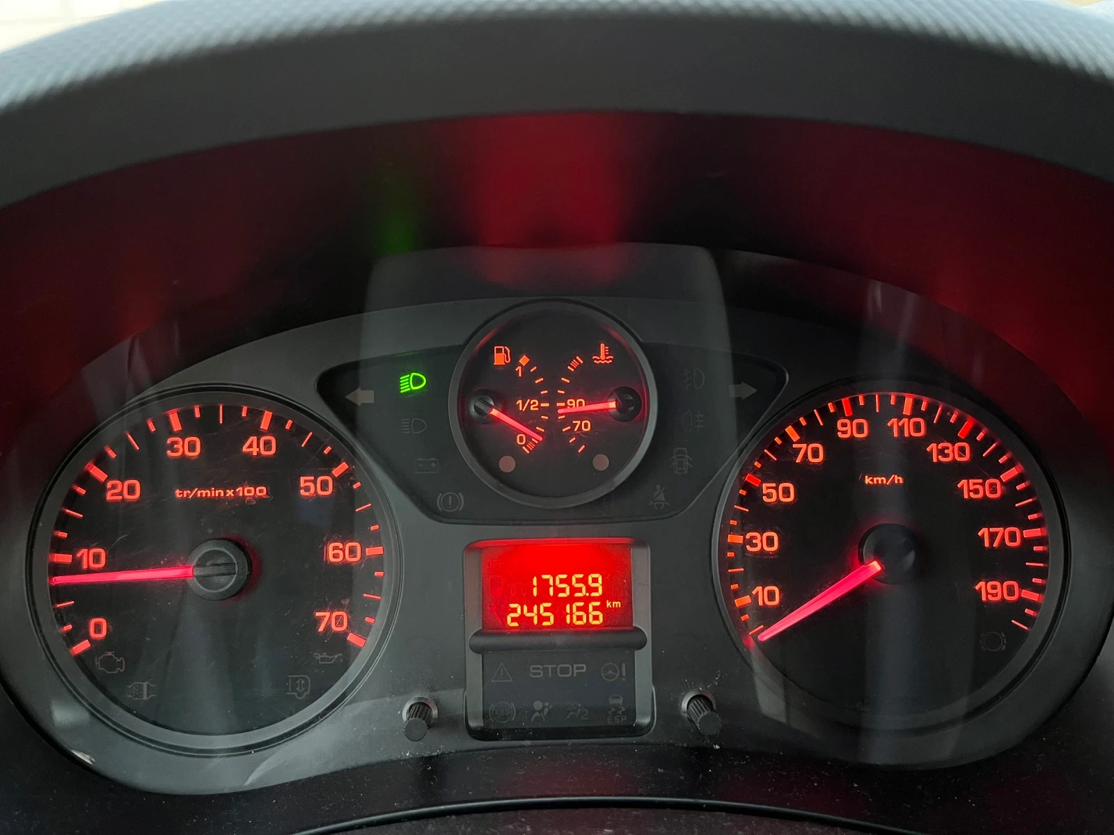 Citroen Berlingo 1.6HDI - изображение 7