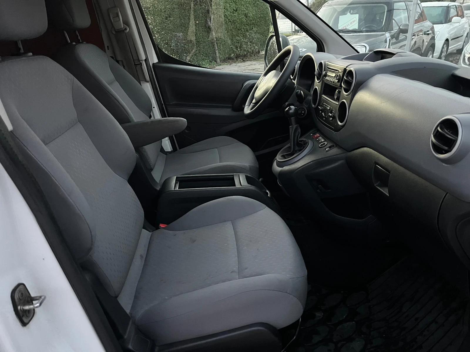 Citroen Berlingo 1.6HDI - изображение 10