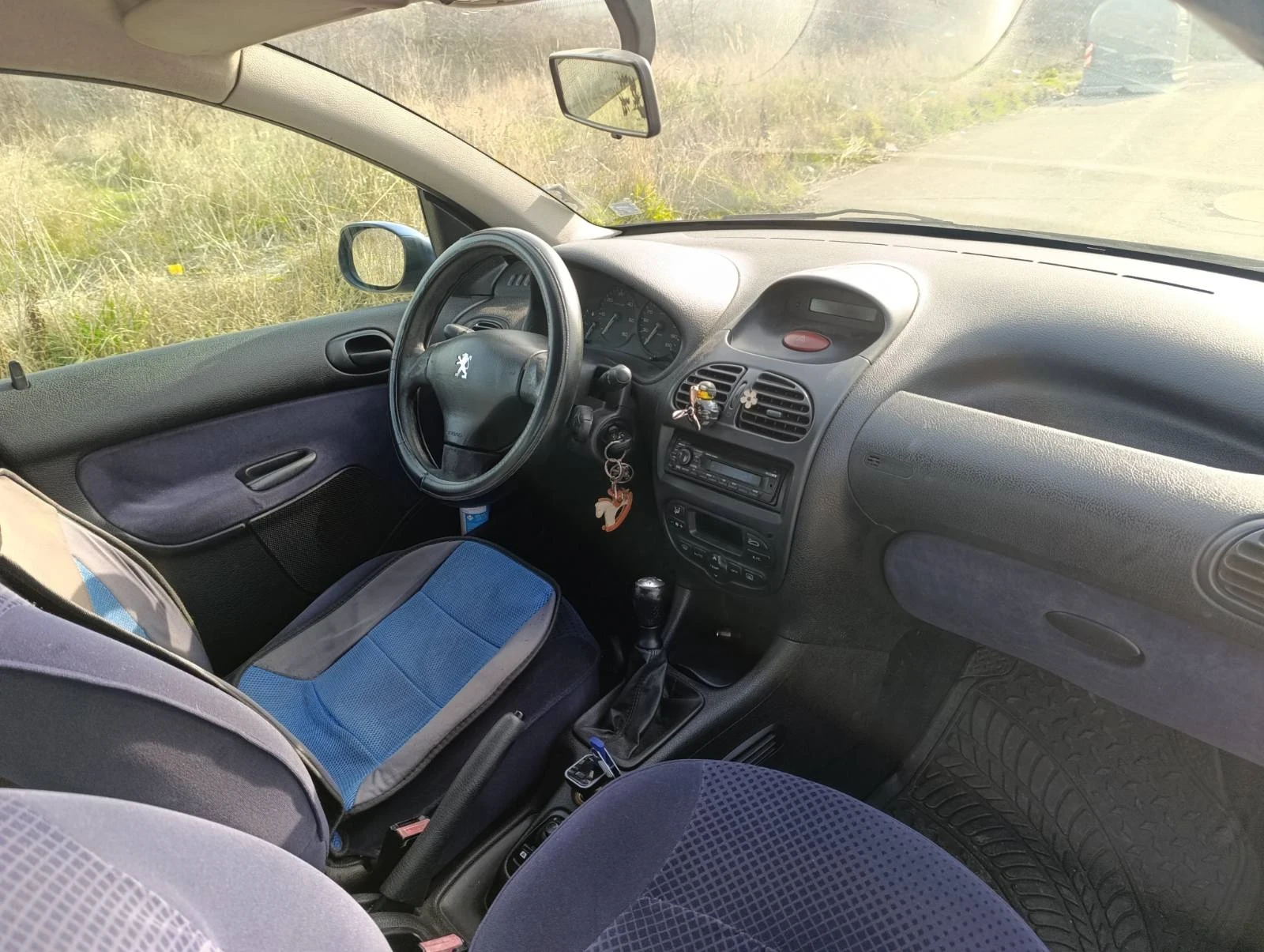 Peugeot 206 1.4HDI - изображение 9