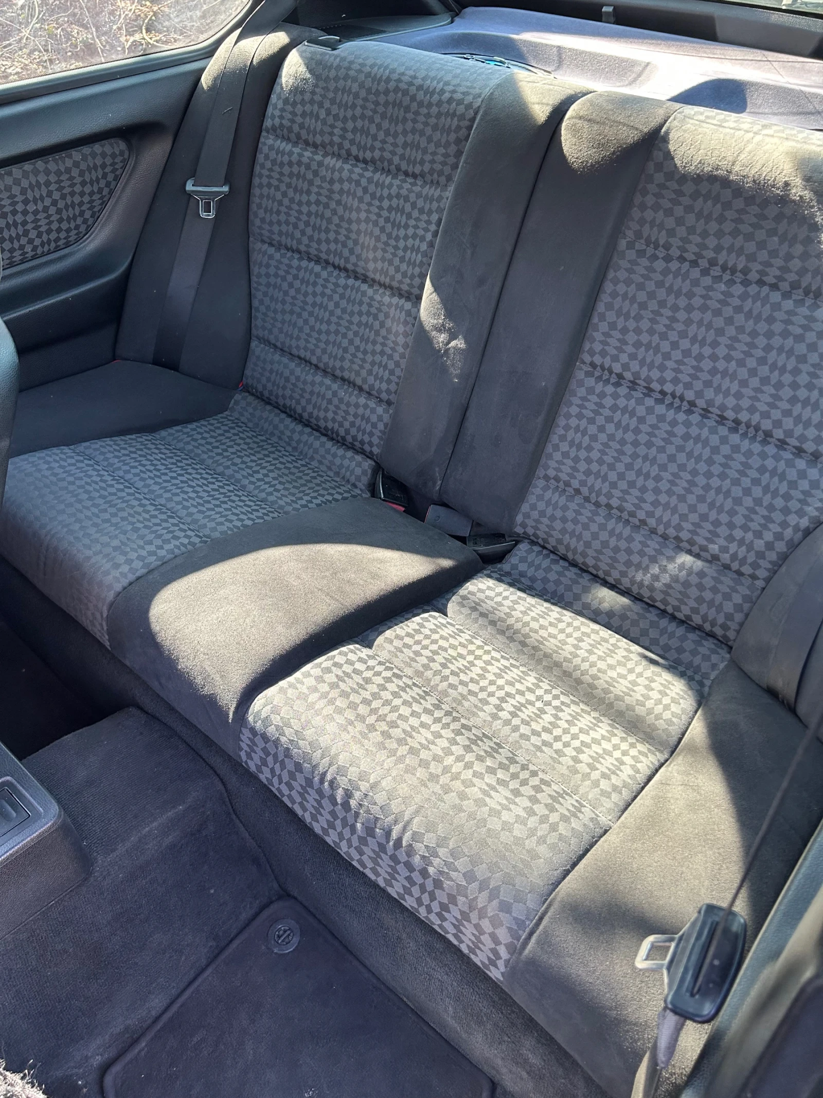 BMW 318 TDS, снимка 10 - Автомобили и джипове - 53801480